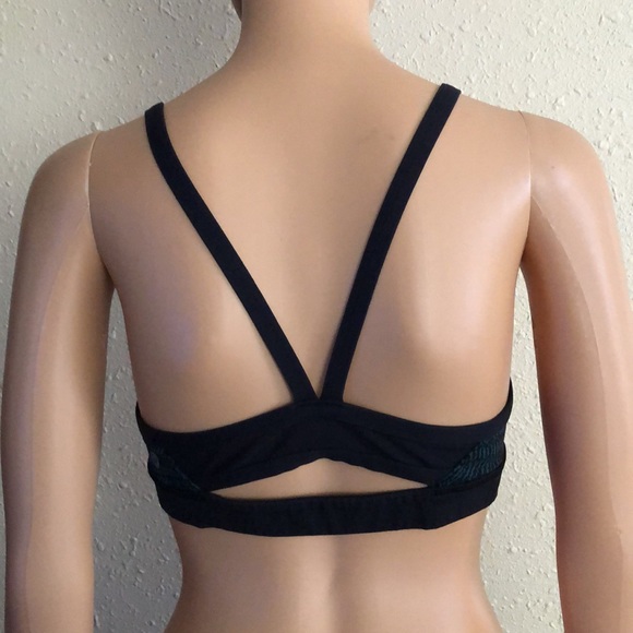 Lululemon Athletica Sport Bra - Picture 3 of 9